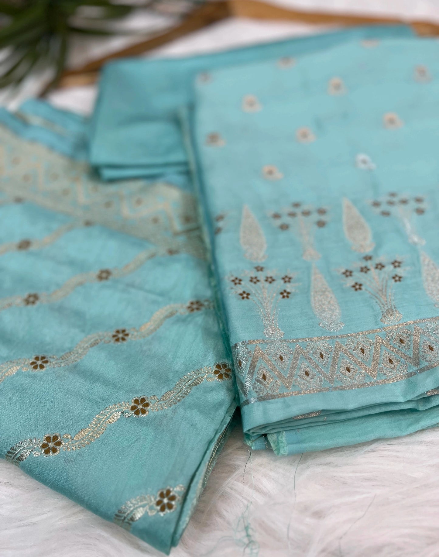 Aqua Blue Chiniya Banarasi Silk Suit Set
